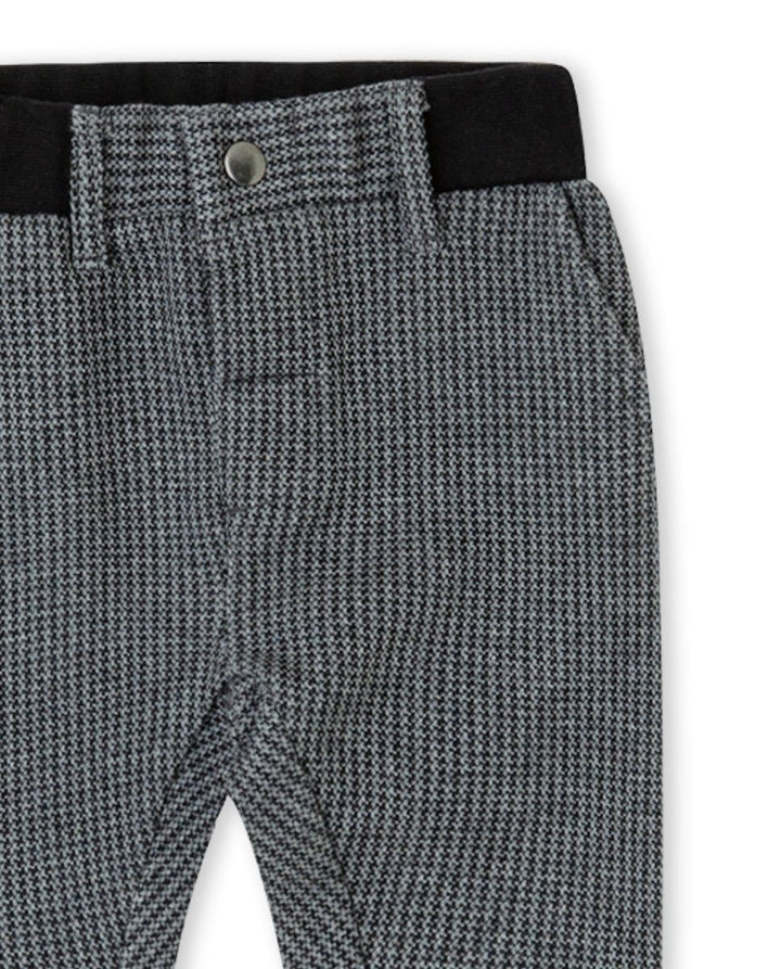 PANTALÓN NEGRO
