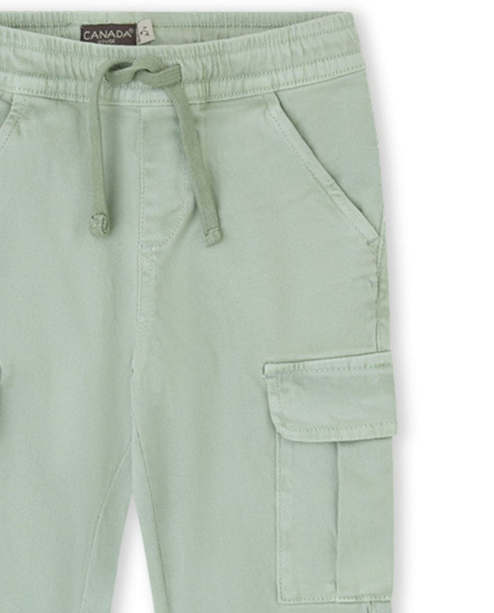 PANTALÓN VERDE