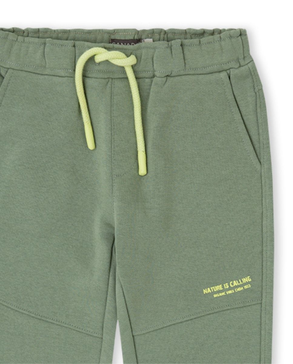 PANTALÓN VERDE