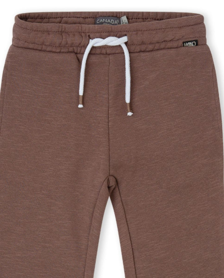 PANTALÓN MARRON OSCURO